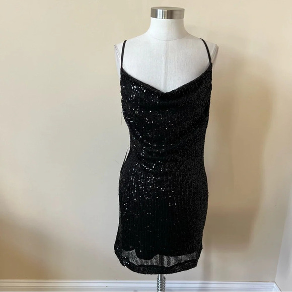 New! Bardot Black Spaghetti Strap Sequin Mini Dress nwt 26203 - Picture 2 of 10